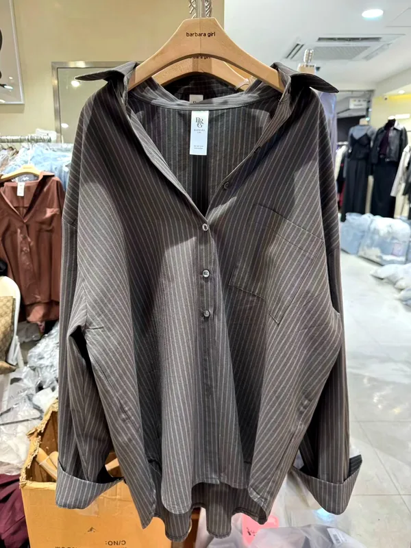 Stylish Striped Shirt for Women - Comfortable and Breathable, Perfect for Everyday Wear