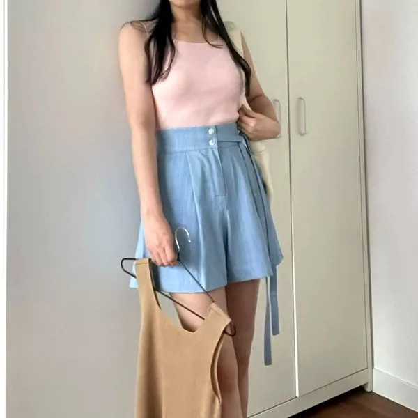 Summer Fresh Women's Top, Comfortable and Breathable, Perfectly Paired with Skirts