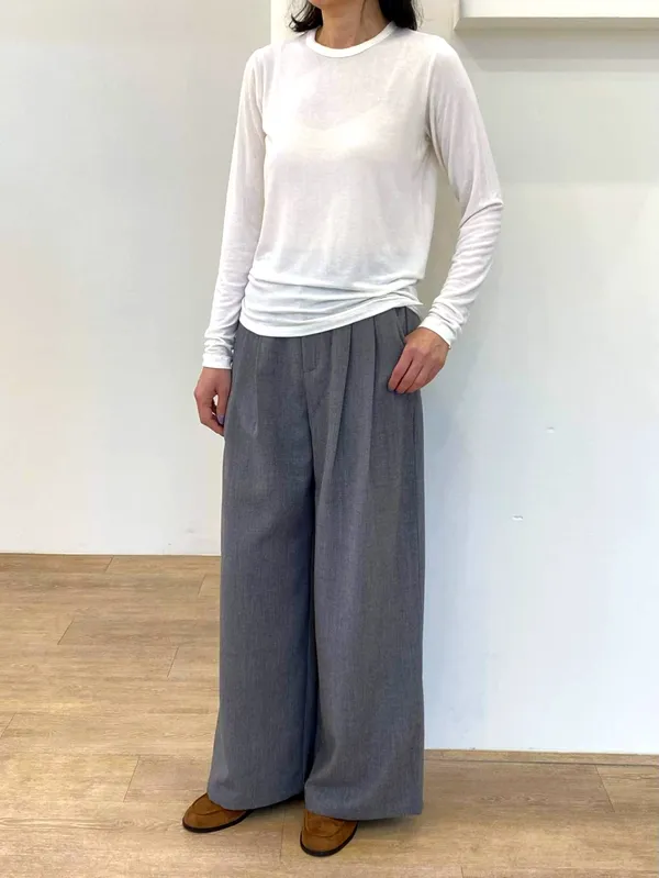 Comfortable Versatile Long Sleeve T-Shirt for Women, Perfect for Any Occasion