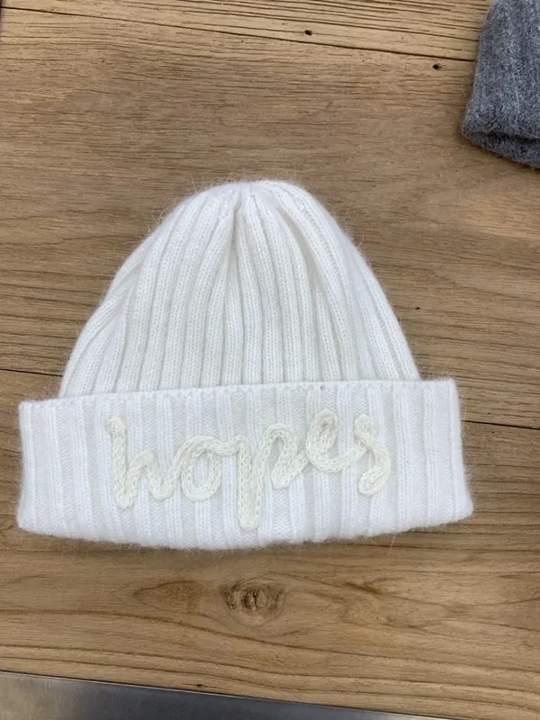 Warm Knitted Letter Hat, Fashionable and Versatile