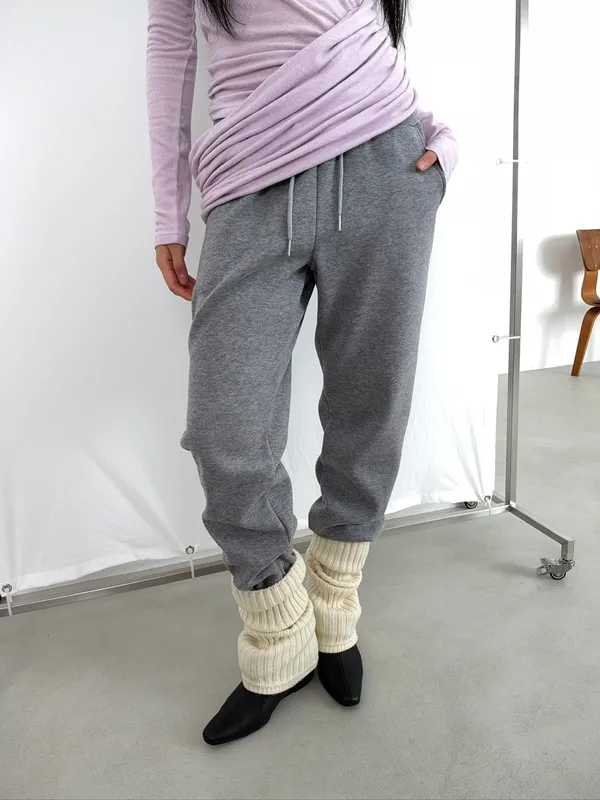Stylish Casual Sports Pants - Comfortable and Versatile for Everyday Wear