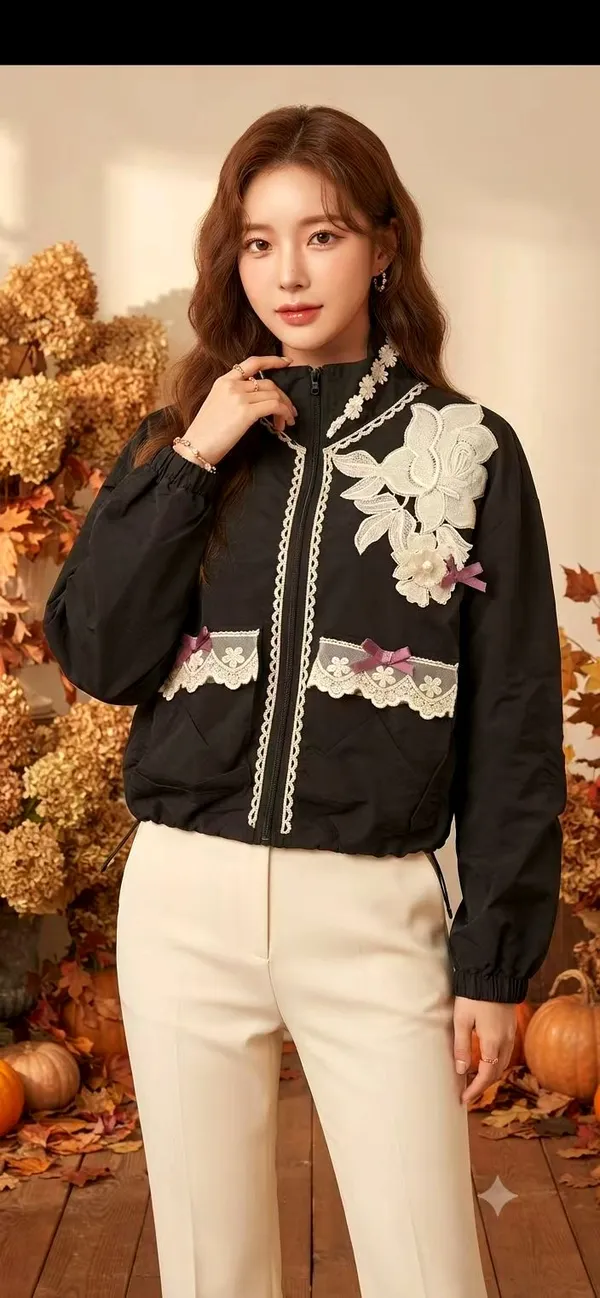 Stylish Embroidered Women's Jacket - Elegant and Versatile