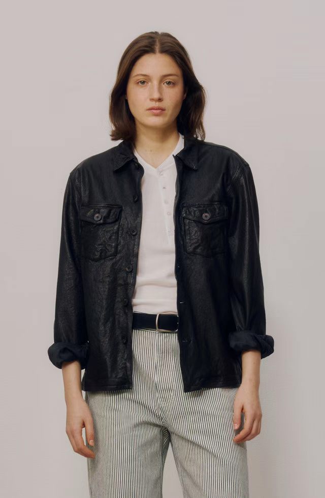 Stylish Black Leather Jacket, Casual and Versatile