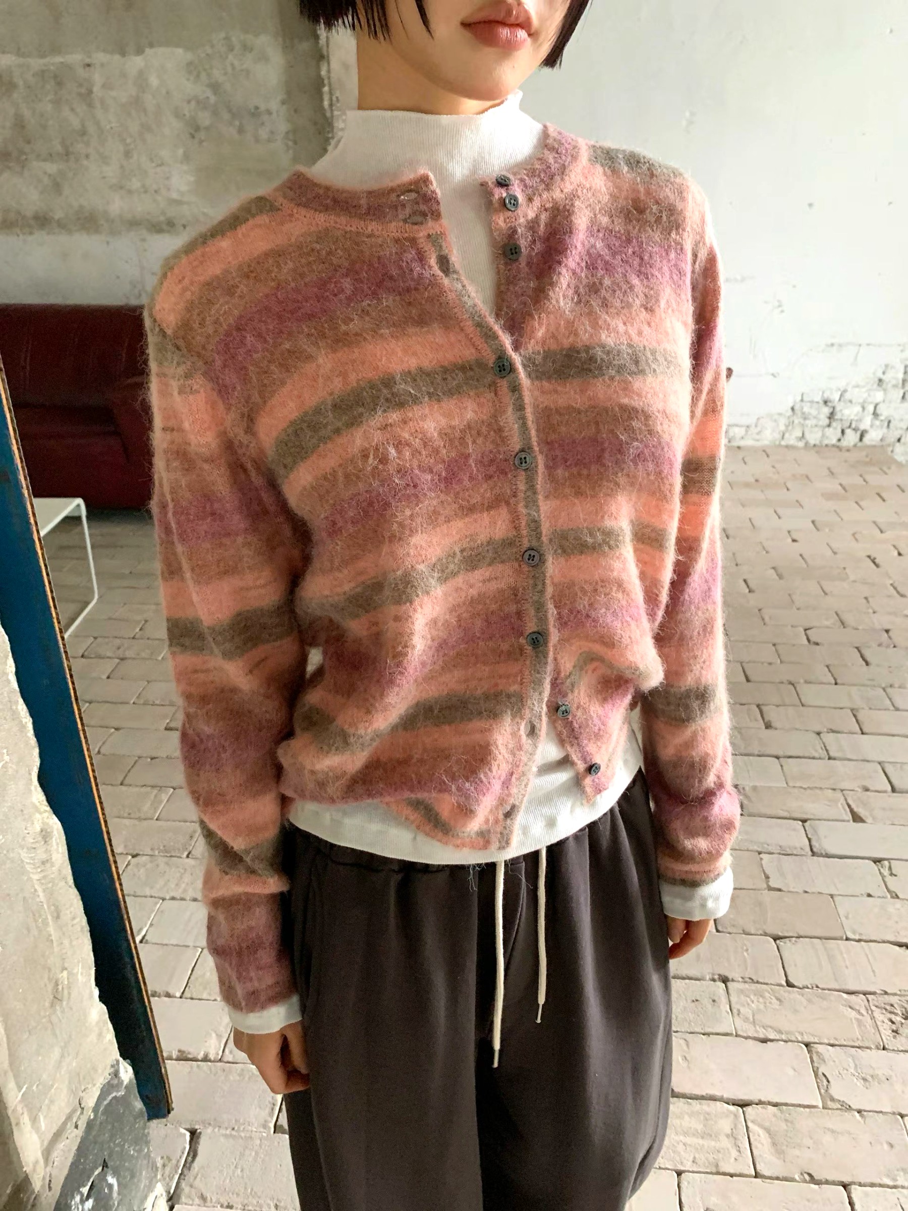 따뜻한 스트라이프 여성 카디건, 부드럽고 편안하며 패셔너블하고 다재다능
