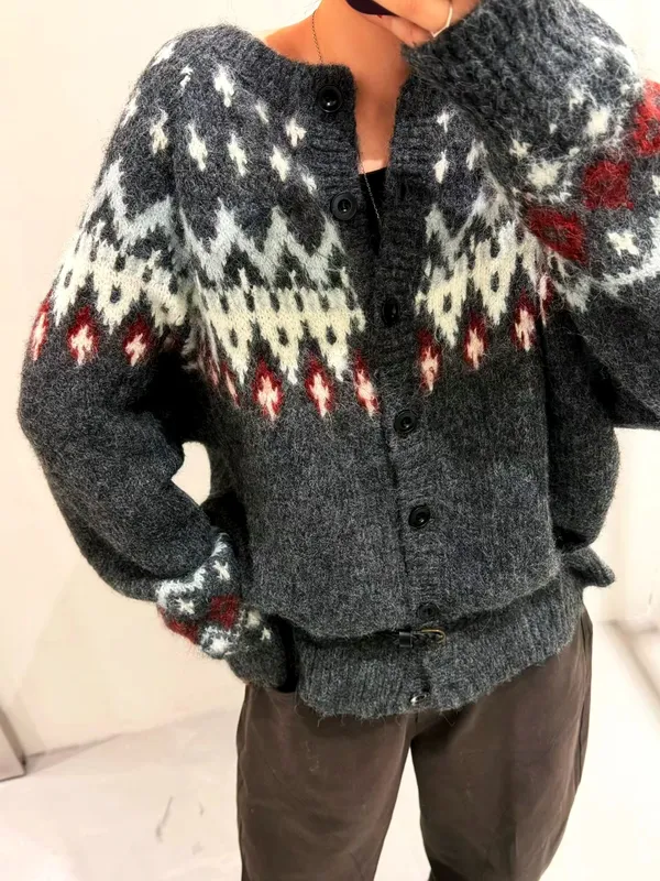 Fashionable Plush Cardigan, Warm and Comfortable for Fall and Winter