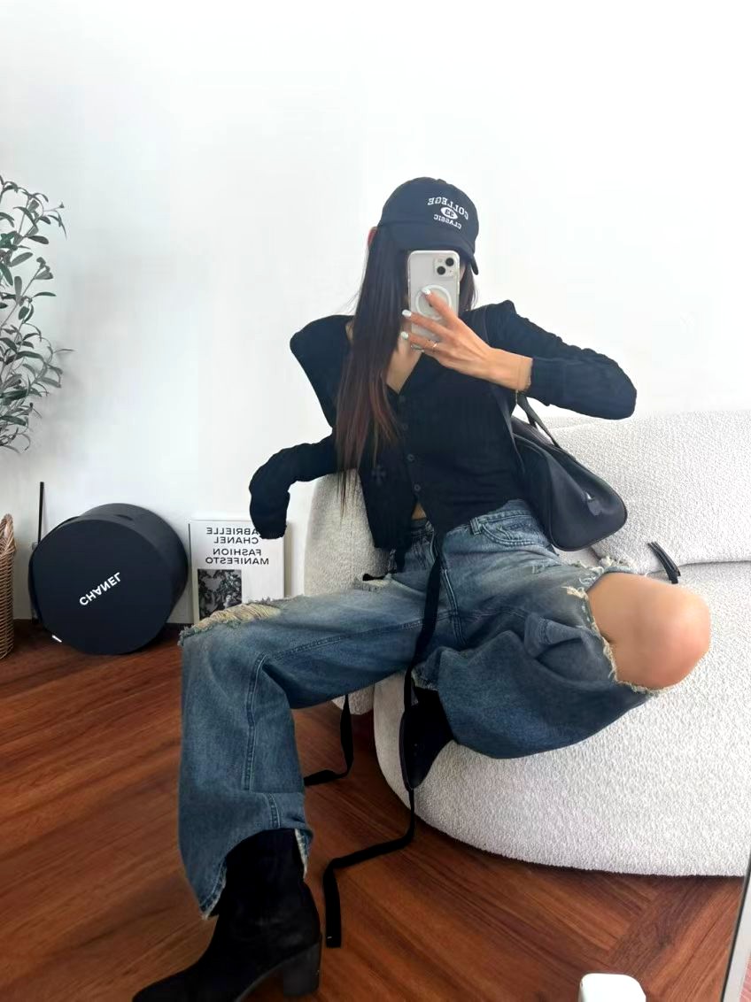 트렌디한 찢어진 청바지, 편안한 캐주얼 스타일