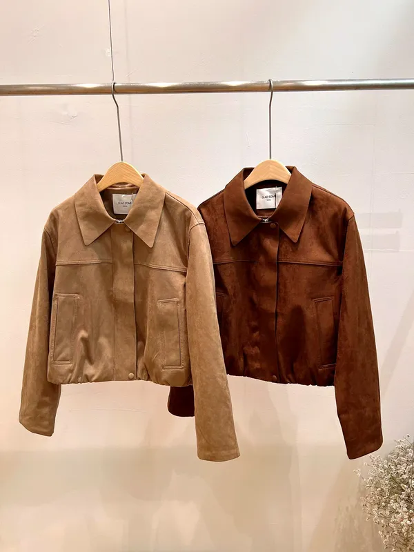 Stylish Women's Jacket, Elegant Short Design Perfect for Spring and Autumn