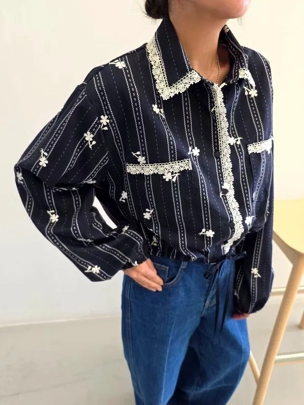 Elegant Lace-Trimmed Striped Shirt, Fashionable and Versatile