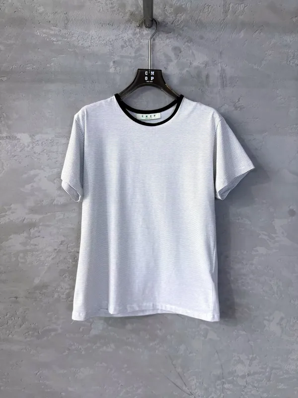 Stylish Striped Women's Top - Comfortable and Breathable