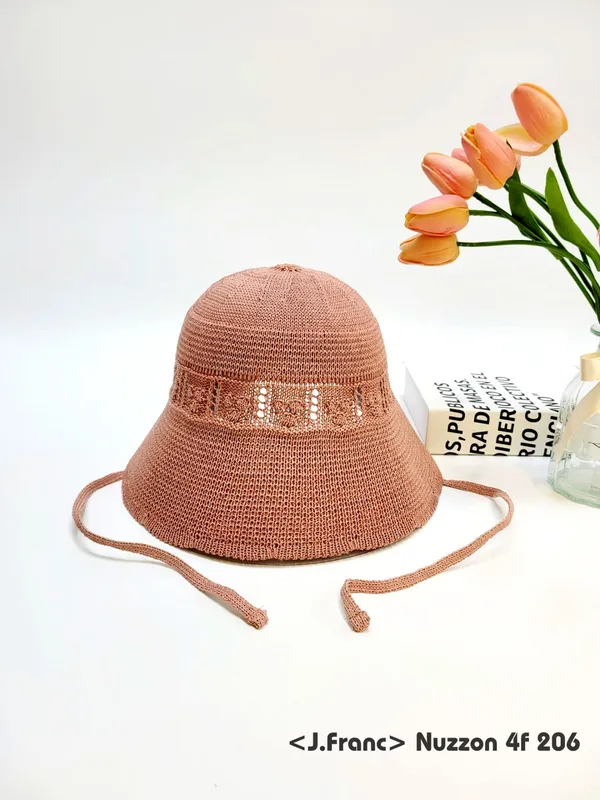 Stylish Woven Women's Hat - A Summer Essential for Sun Protection