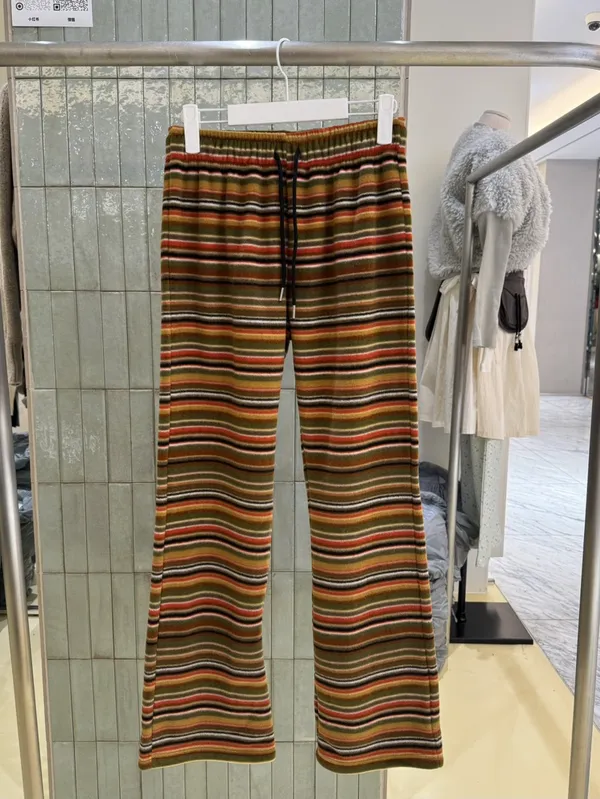 Striped Loose Fit Casual Pants - Comfortable and Stylish