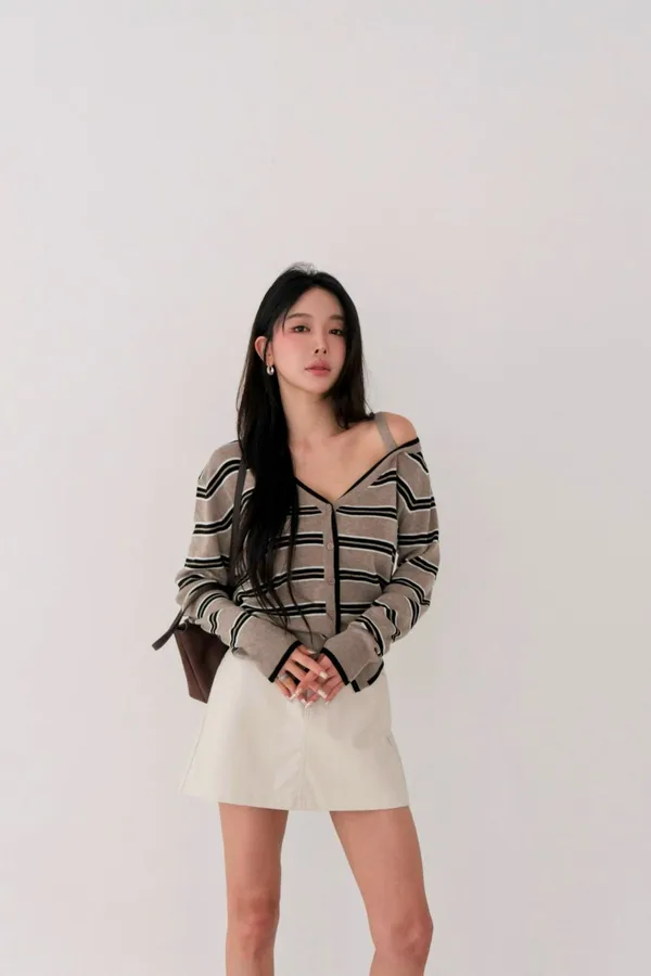 Fashion Striped Women's T-Shirt, Comfortable Casual Style