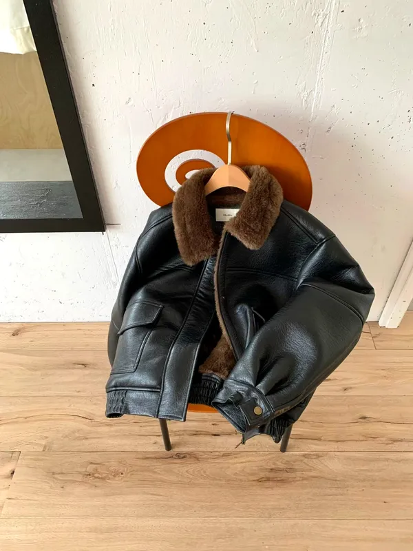 Stylish Women's Leather Jacket, Premium Quality, Warm and Comfortable