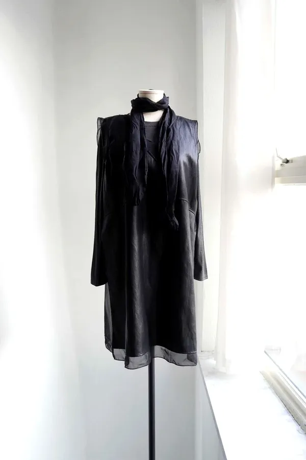 Elegant Black Dress for Women, Lightweight and Breathable, Perfect for Any Occasion