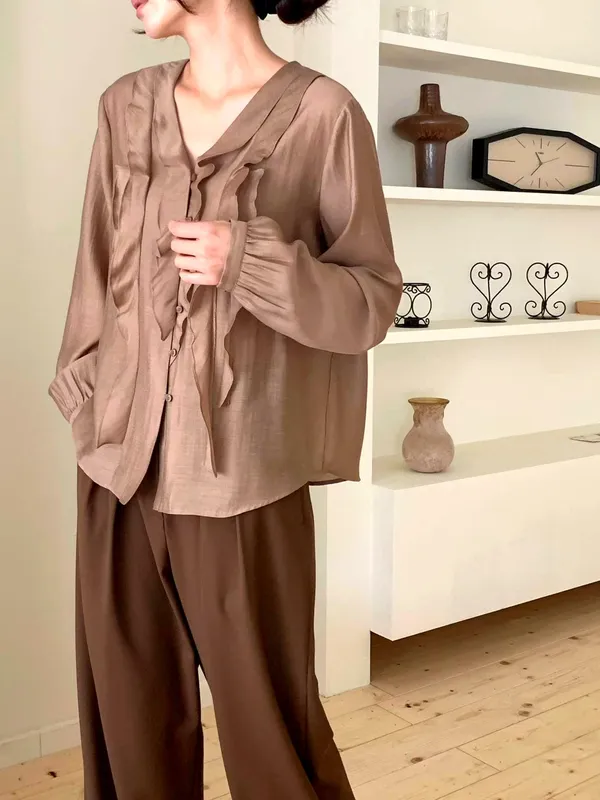 Elegant Quality Shirt, Lightweight and Silky, Perfect Match