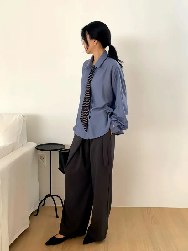 Fashionable Loose Shirt - Elegant Style for Everyday Wear