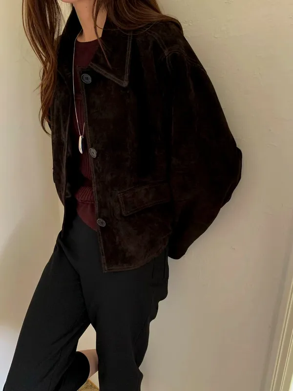 Stylish Women's Jacket, Elegant and Minimalist Design