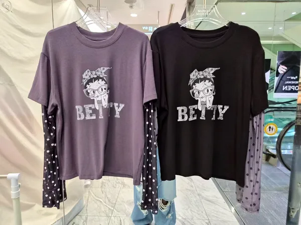 Trendy Printed Women's Top, Casual and Comfortable Style