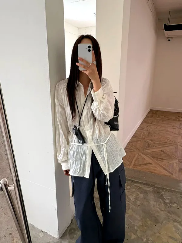 Lightweight and Breathable Women's Top, Elegant Casual Style