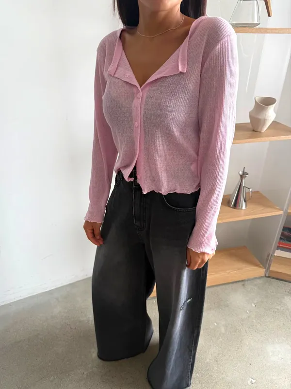 Lightweight and Comfortable Women's Cardigan - Perfect for Spring and Summer