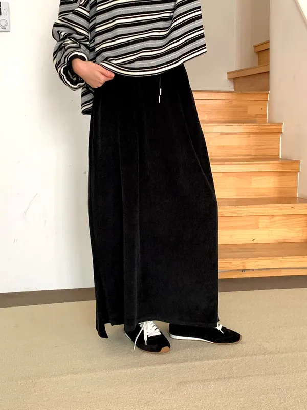 Elegant Black Maxi Dress - Stylish and Comfortable for Any Occasion