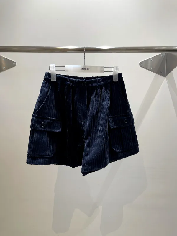 Stylish Casual Women's Shorts - Comfortable and Versatile