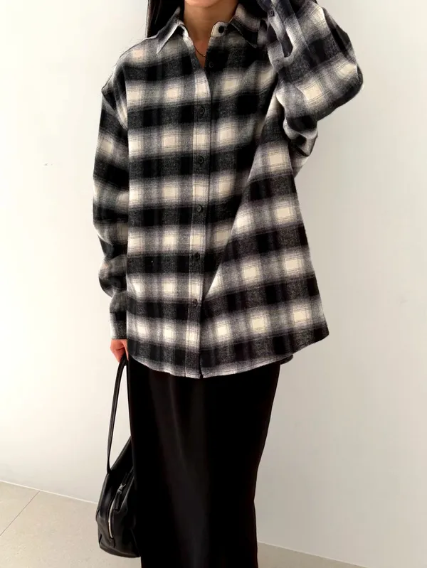Classic Plaid Shirt - Stylish and Versatile for Casual Wear