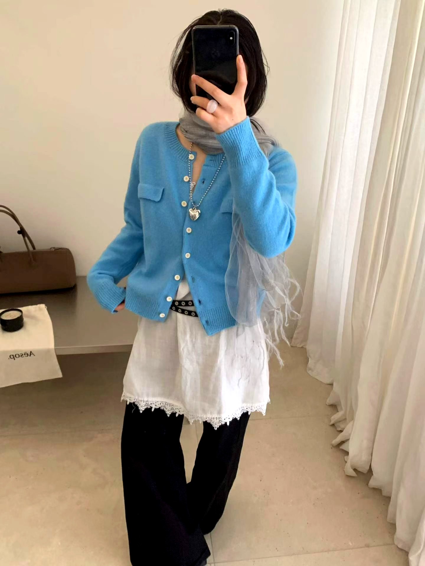 ์์พํ ๋ธ๋ฃจ ๋ํธ ๊ฐ๋๊ฑด ์ฌ์ฑ ์๋ฅ