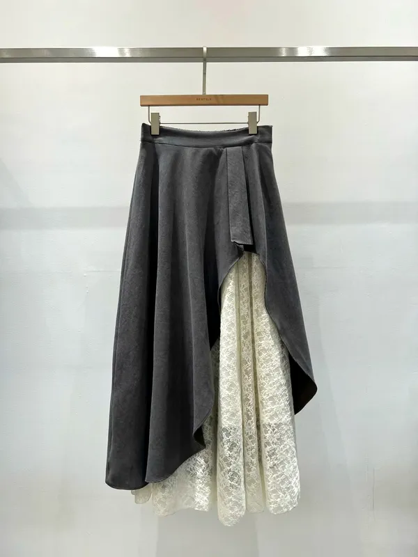 Elegant Gray Women's Dress Skirt - Fashionable and Versatile