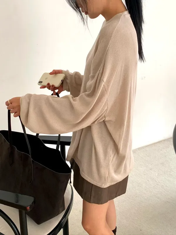 Loose and Comfortable Women's T-Shirt, Lightweight and Breathable, Perfect Match