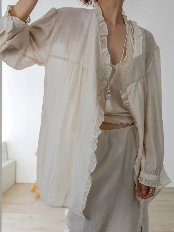Elegant Lace Trim Women's Top - Fashionable and Versatile