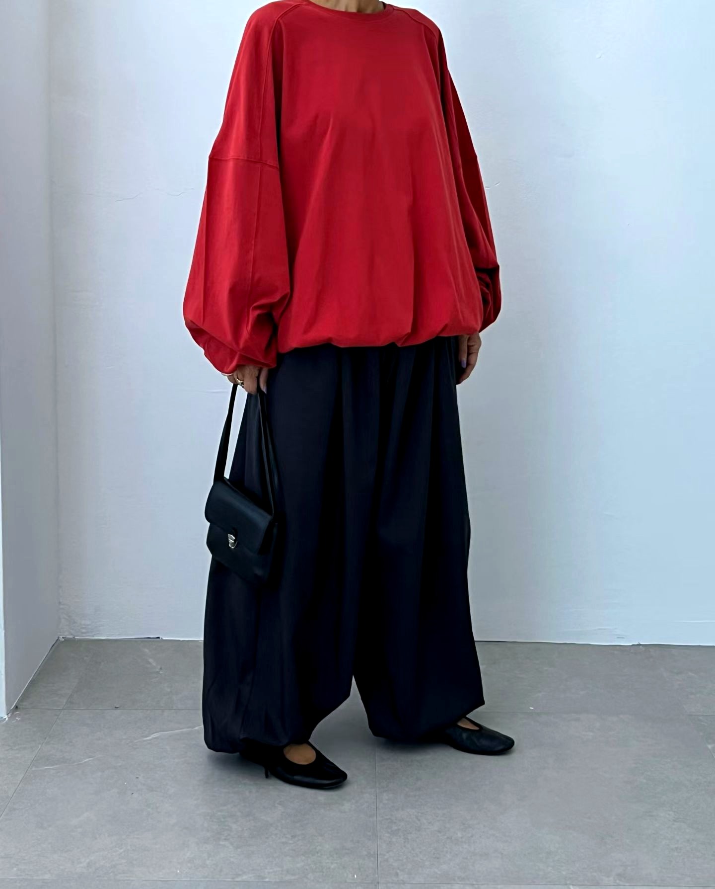 Trendy Loose Red Top - Comfortable and Versatile, New Arrival
