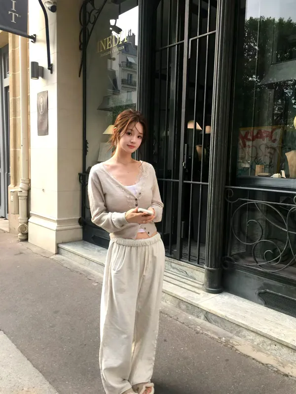 輕盈舒適女裝開衫，優雅時尚