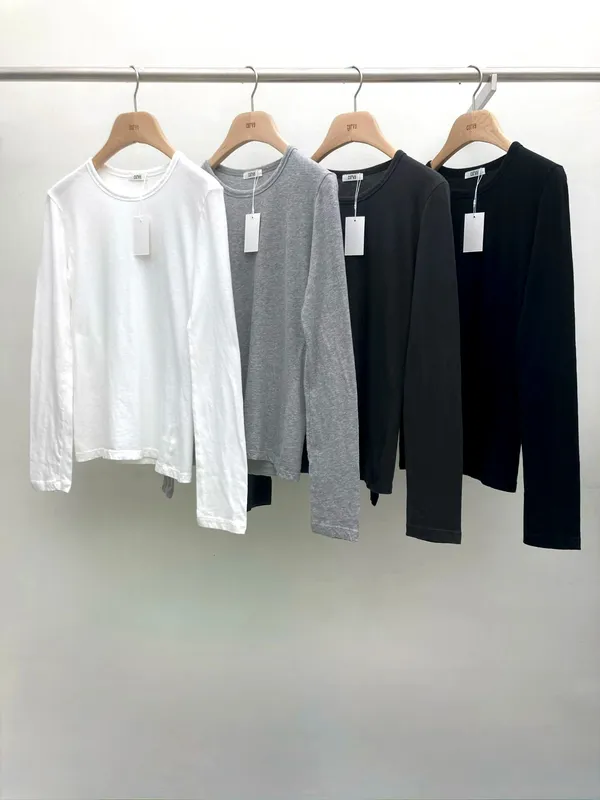 Comfortable and Versatile Long Sleeve Top for Women, Perfect for Spring and Autumn Wear