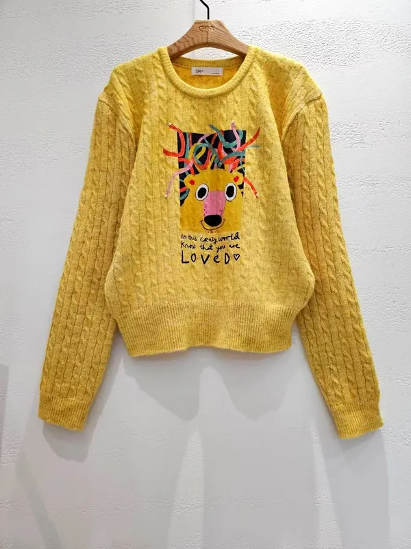 Stylish Eye-Catching Yellow Sweater, Warm and Comfortable with Unique Pattern Design
