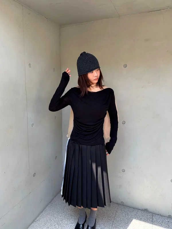 Stylish Versatile Women's Skirt, Minimalist Style, Comfortable Fabric