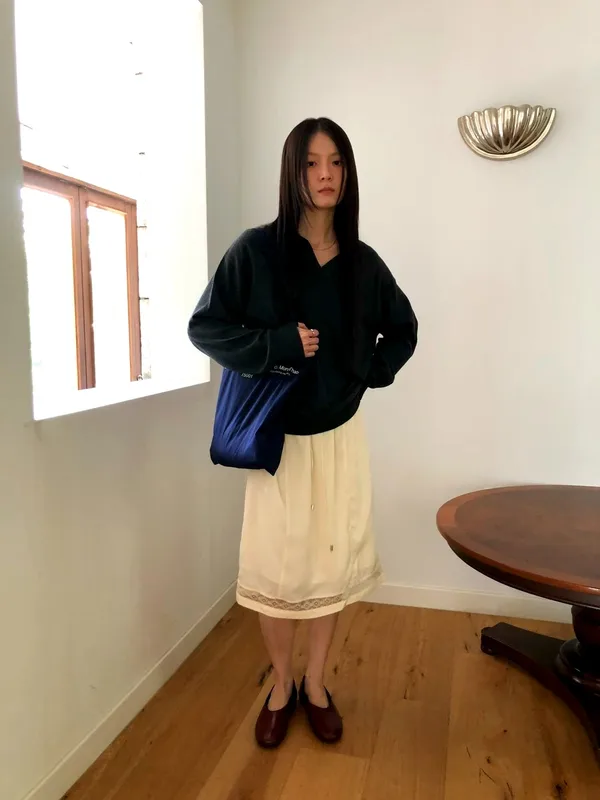Fashionable Casual Women's Top, Comfortable and Versatile for Spring and Autumn
