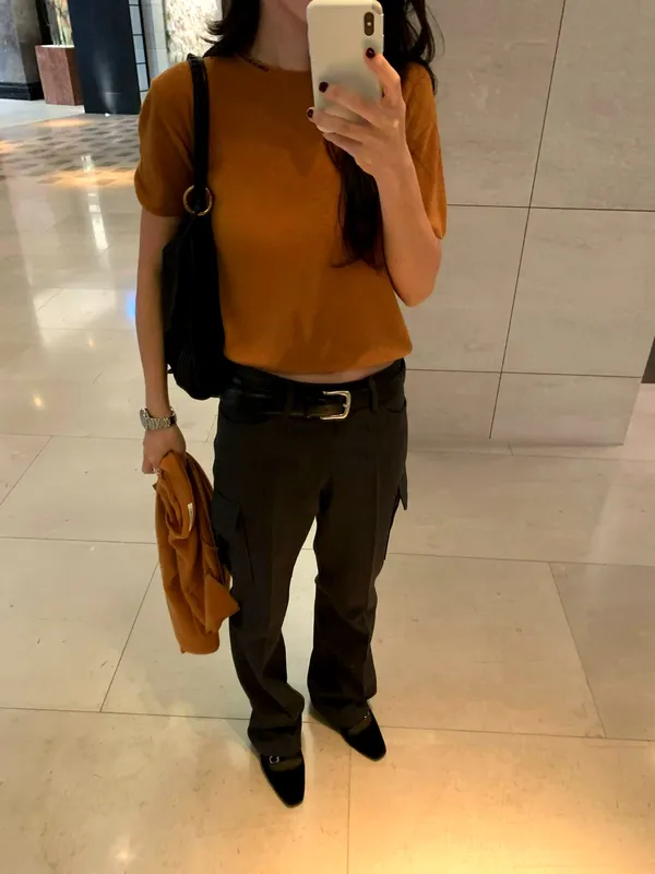 Elegant and Minimalist Women's Top, 100% Wool for Comfort and Breathability