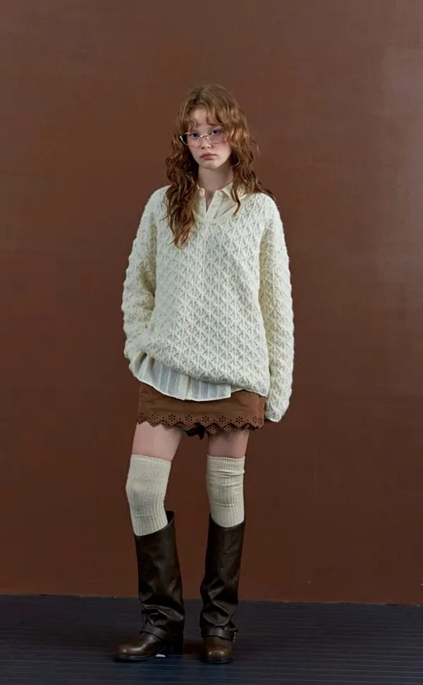 Fashionable Knitted Women's Top - Comfortable and Versatile
