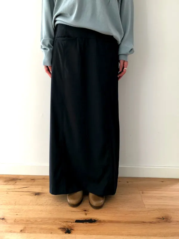 Stylish Minimalist Black Dress for Women, A Must-Have for Elegance