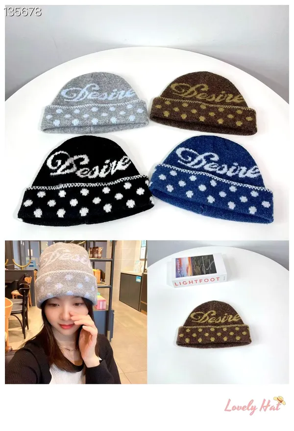 Stylish Women's Knit Hat - Warm and Comfortable, Winter Essential