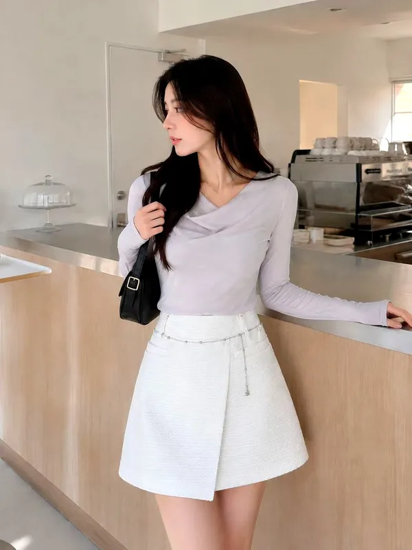 Elegant Women's Dress Skirt - Fashionable and Versatile