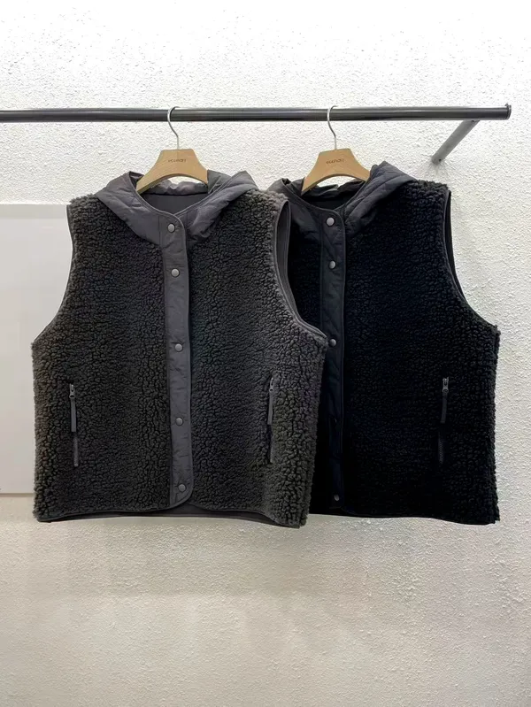 Stylish Women's Vest Jacket - Warm, Comfortable, and Versatile