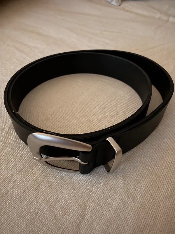 Classic Simple Black Belt, Fashion Essential