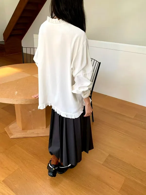 Elegant Quality Shirt, Lightweight Fabric, Perfect Match
