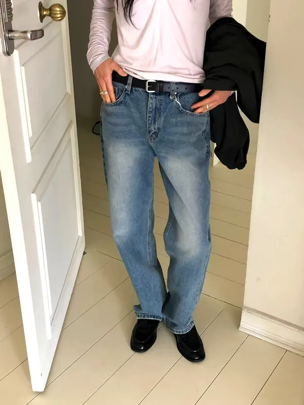 Fashionable Casual Women's Denim Jeans - Comfortable and Versatile