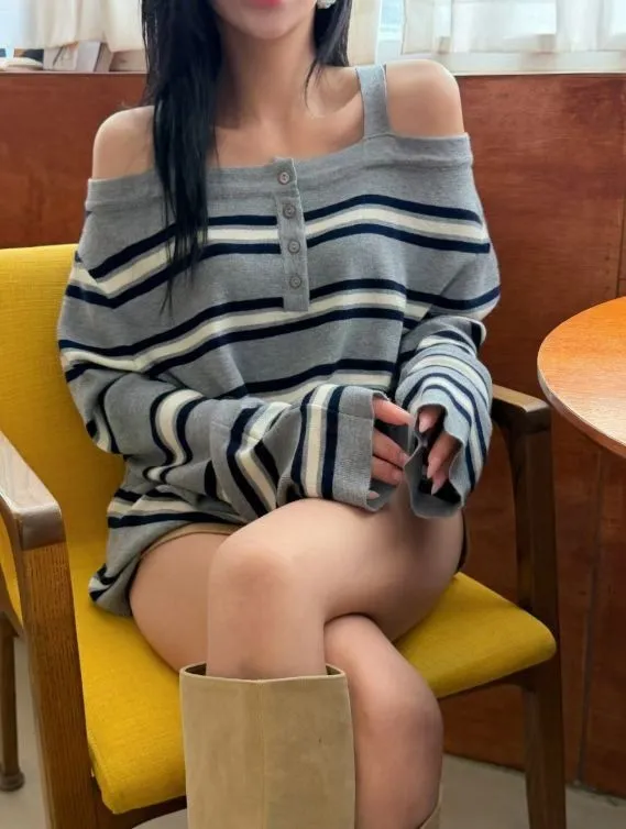 Stylish Striped Knit Sweater - Comfortable Casual Style