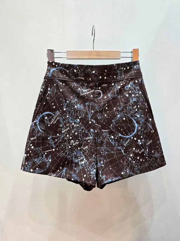 Starry Sky Pattern Women's Shorts - Trendy and Casual Style