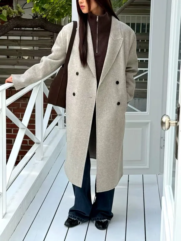 Stylish and Elegant Women's Coat - Warm and Comfortable for Perfect Pairing