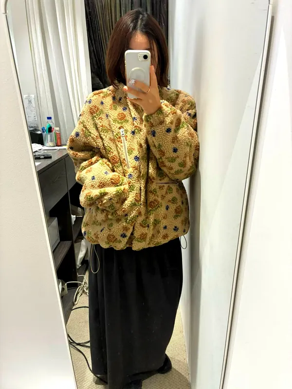 Fashionable Women's Jacket, Warm and Comfortable for Autumn and Winter Outfits